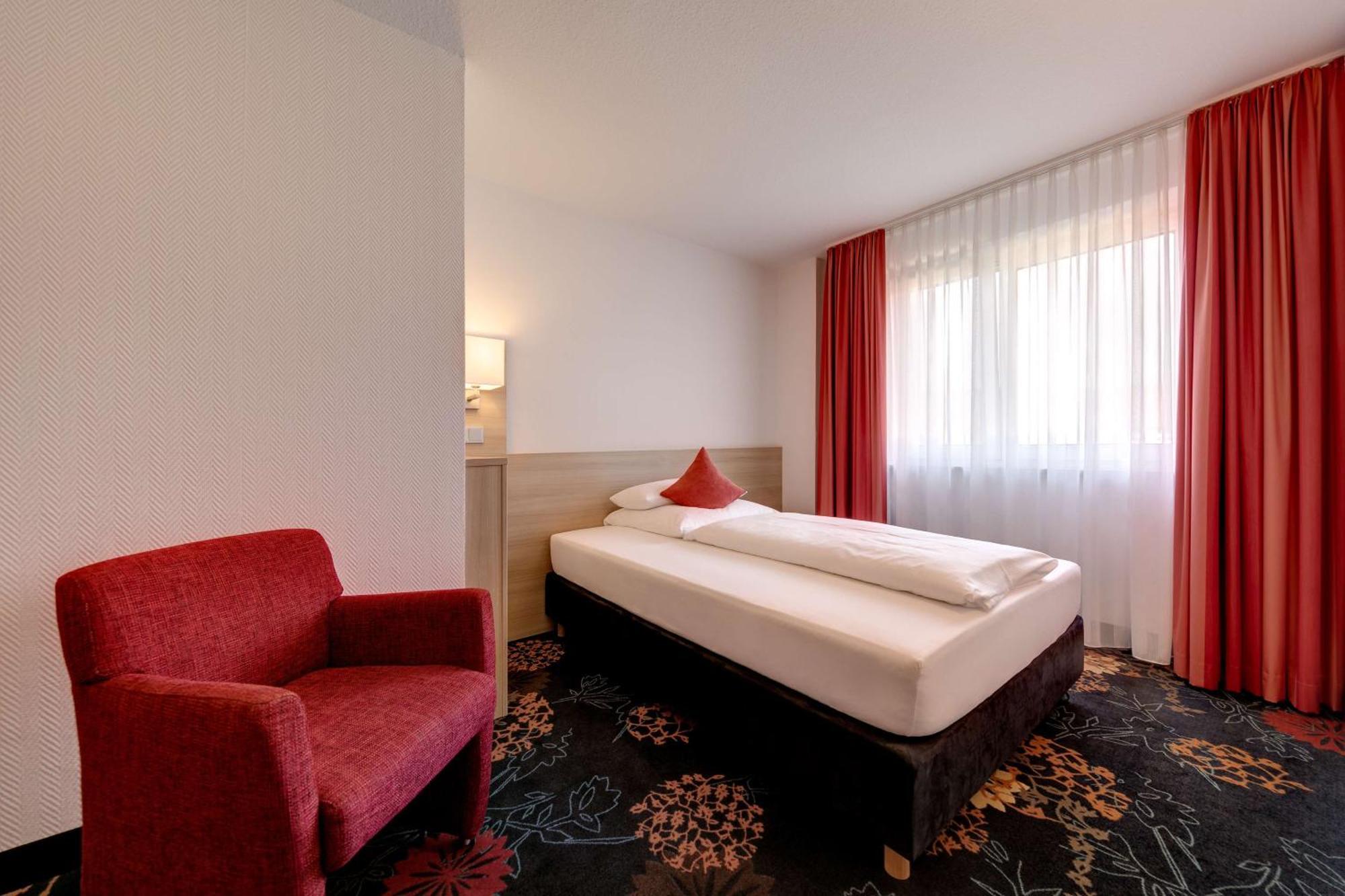 Best Western Blankenburg Hotel Кобург Екстер'єр фото